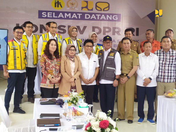 kementerian-pupr-rehabilitasi-dan-rekonstruksi-bangunan-fasos-dan-fasum-pasca-gempa-cianjur-2b89d1a7-6e84-41c2-a424-492d721853db