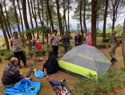 8d458967-5dd7-4bb3-83cf-1d0c7b730f75