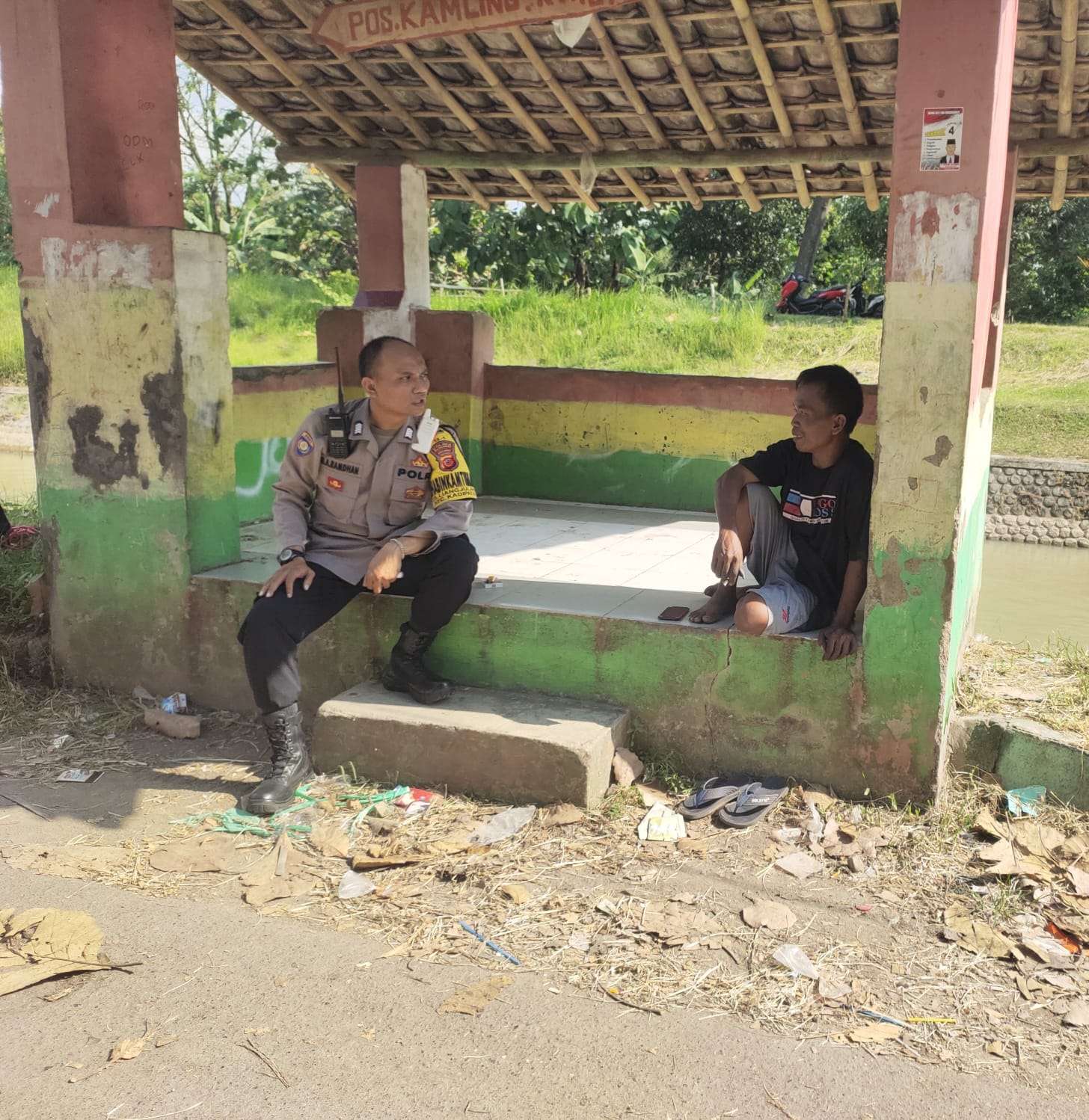 05b898f1-2f96-4bbb-85e6-58c78a1c2a90