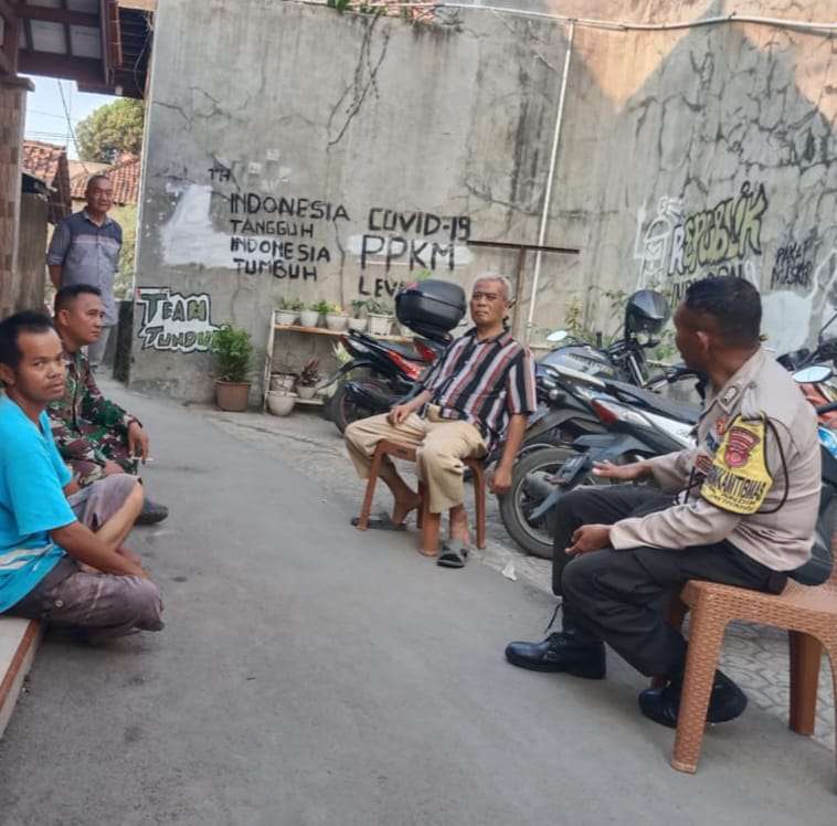 0d8f84e6-7578-4a48-8236-80039cb1d0df