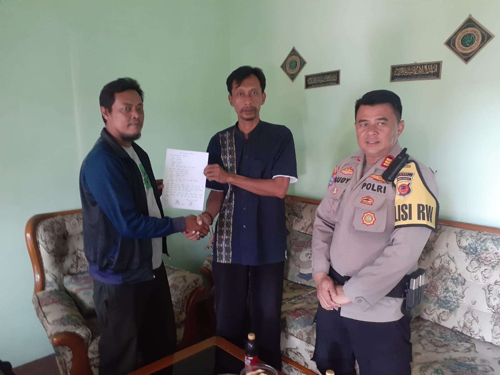 c2b54944-0687-42a9-8d79-c1dc6d770ae9