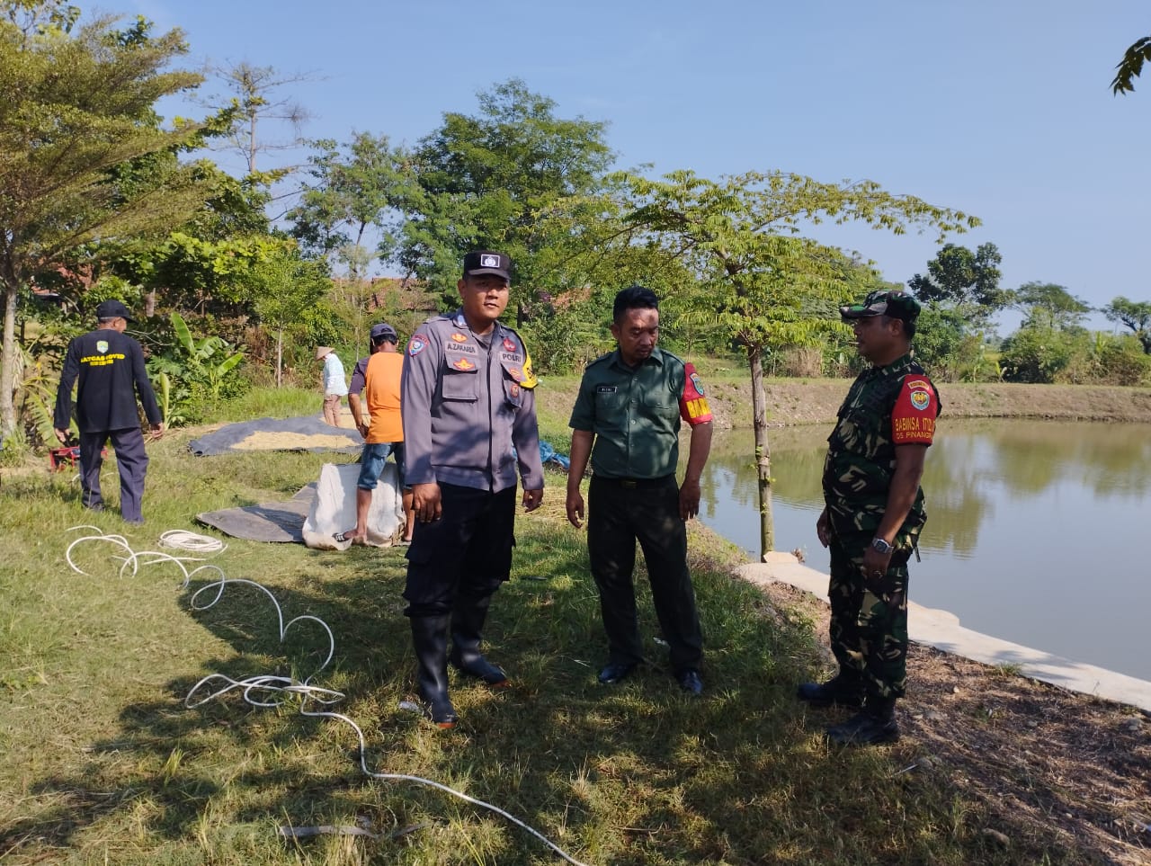 fba2523b-ab74-4e7a-ab79-3f3b95a64e5c