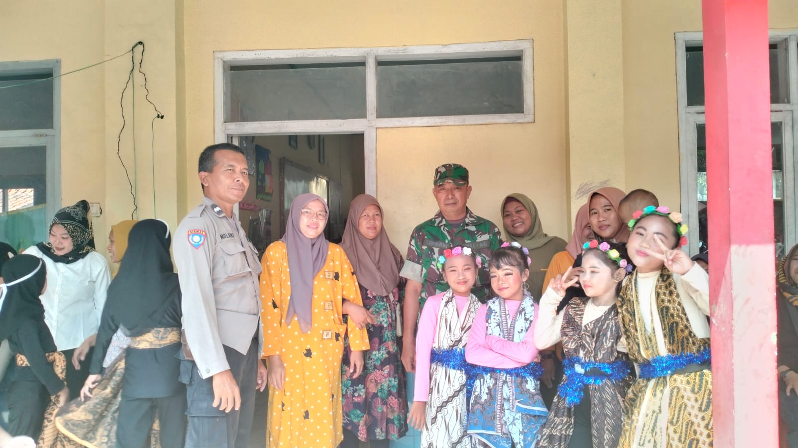 22cf032f-e988-45cf-b936-d964f8b6ee58