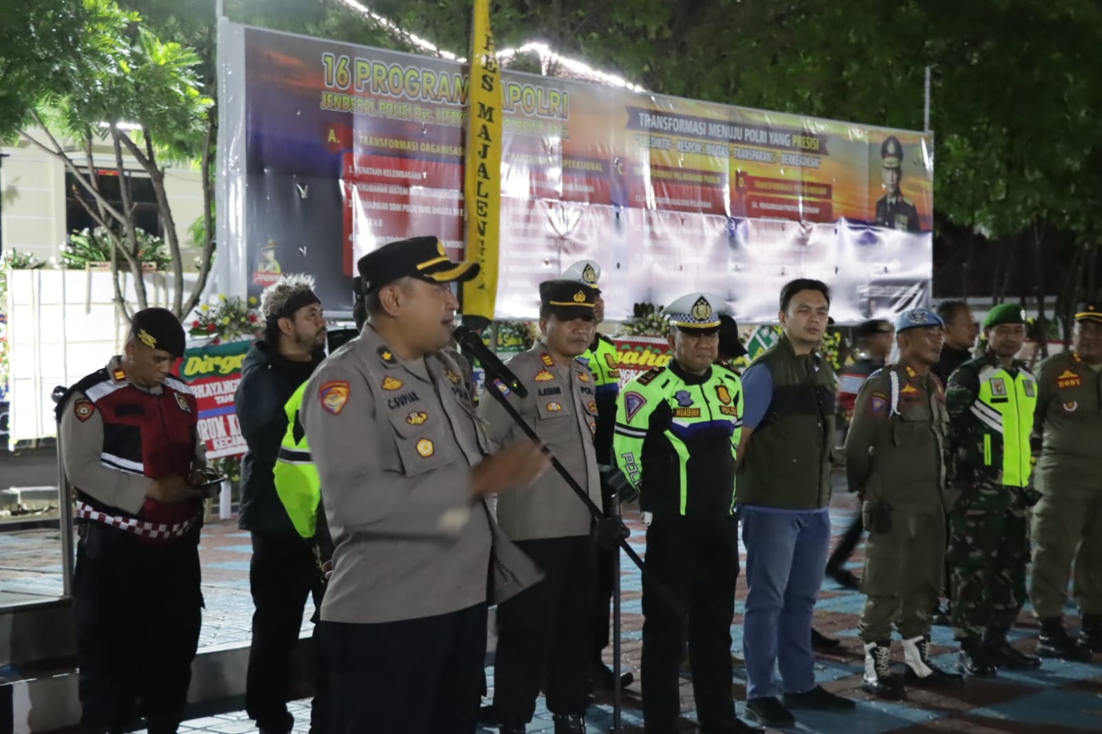 42cbb0ae-1a82-4e90-8532-0296fe43627d