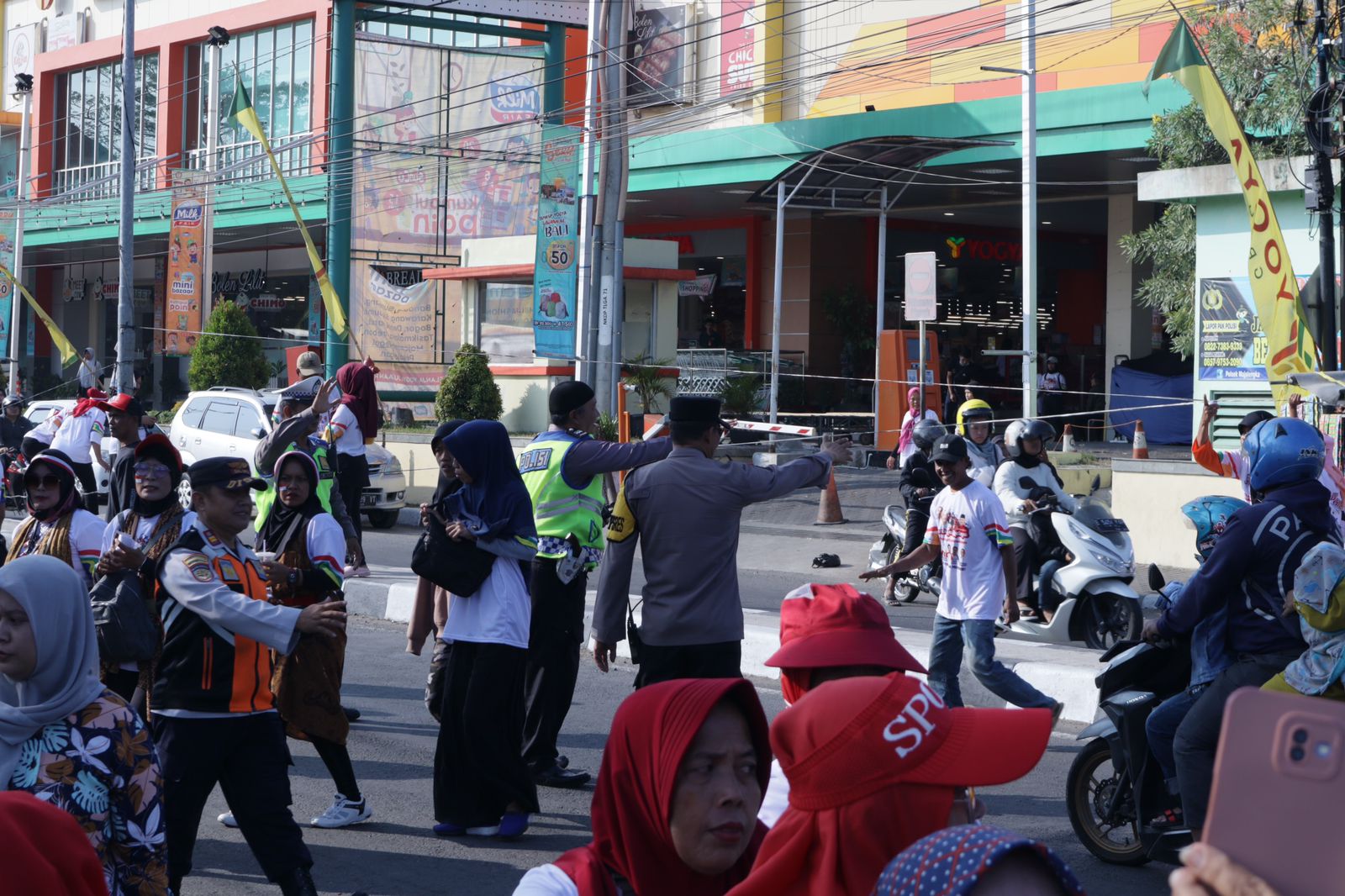 4cadcc48-64cf-445e-9398-3f31030af1fd