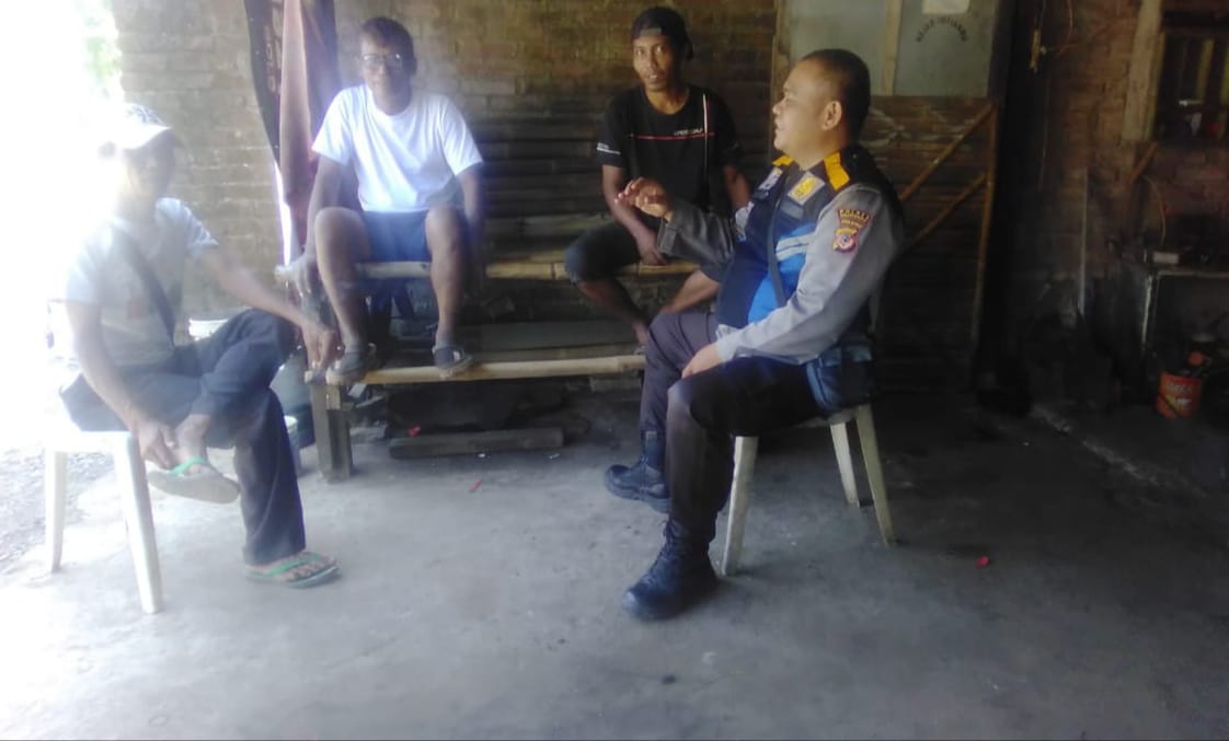 8cf0d901-5170-4f0d-8a0b-cd82065b0c99