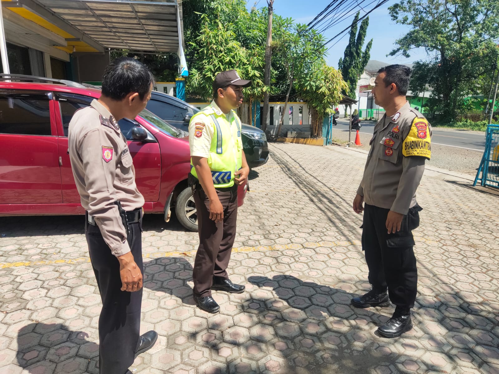 b062a8fb-d84c-4a52-b570-bb0cdc4b2527