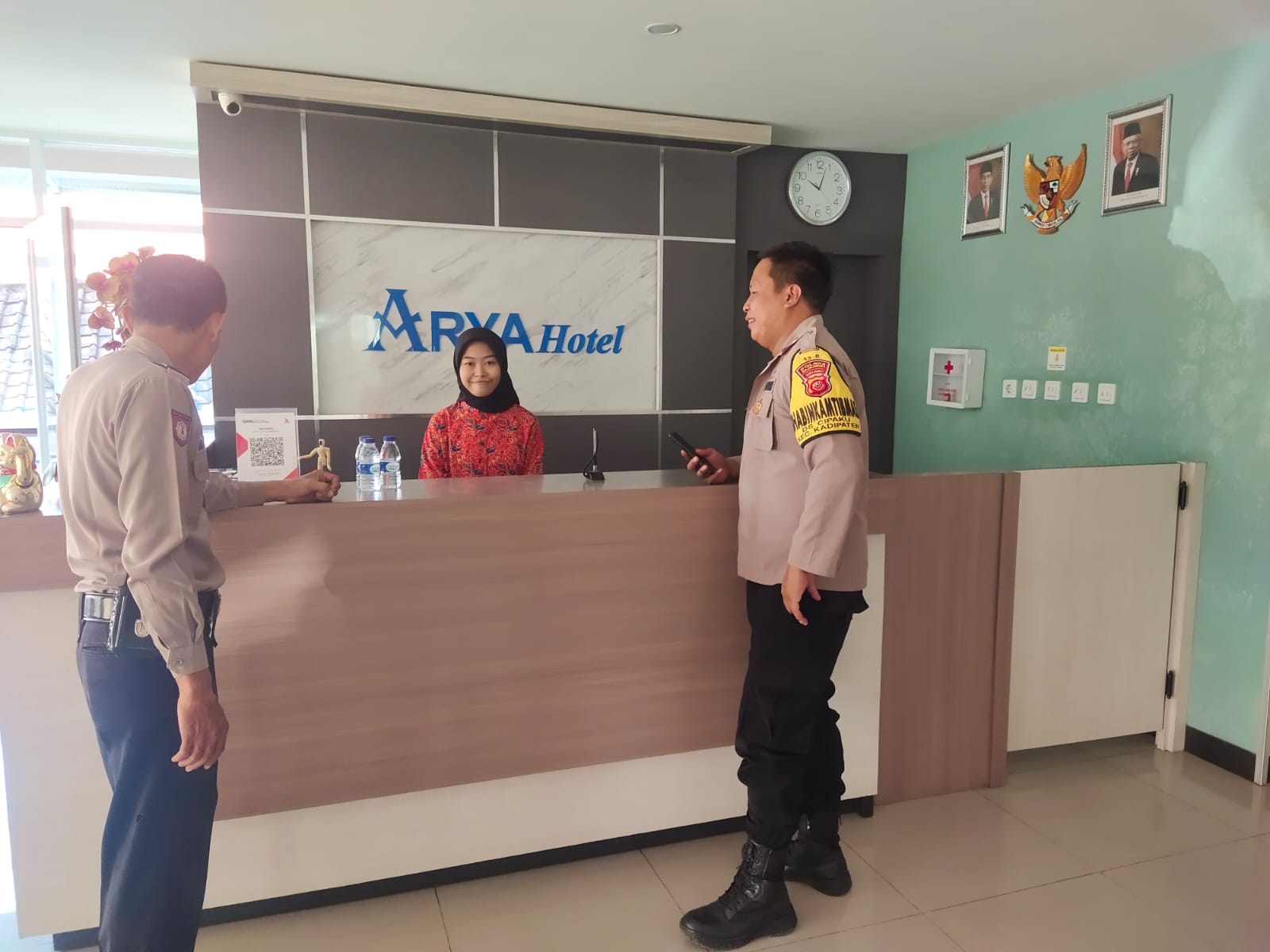 e13a0217-0c01-49b1-855b-4b3e8650edbf