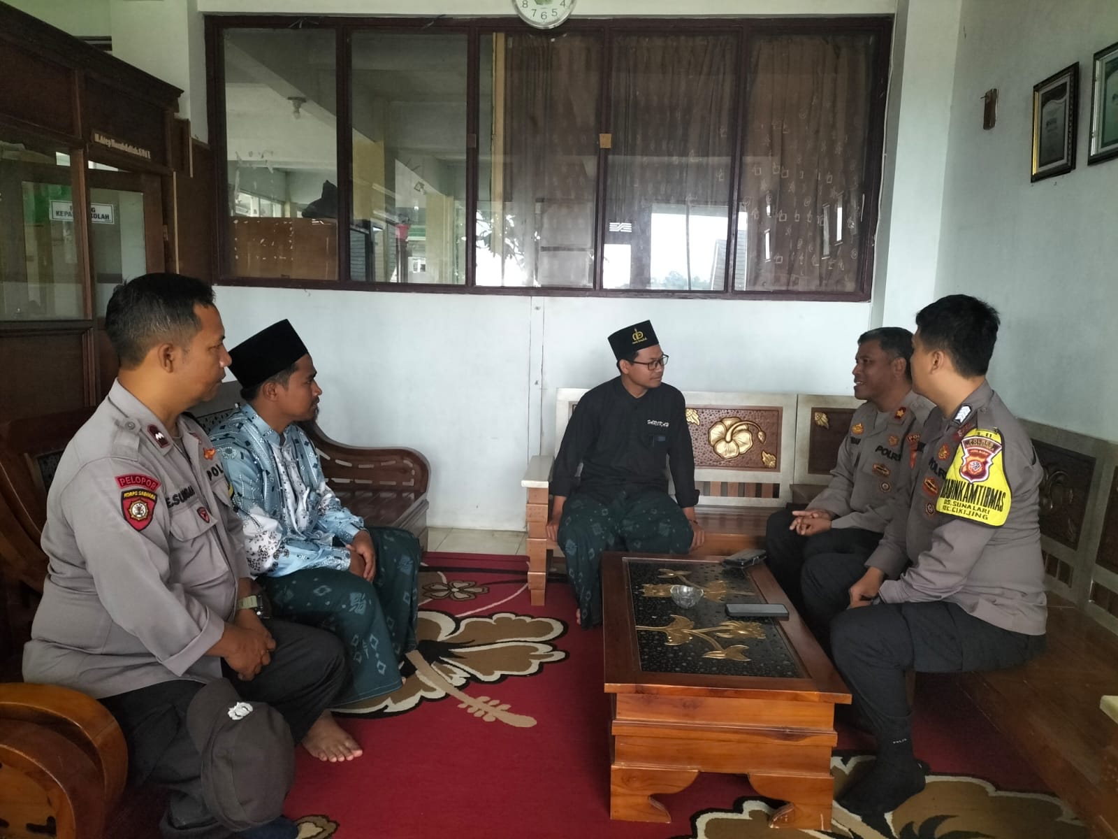 fbabe347-4622-4cf5-94ca-4ba34cb5a74f