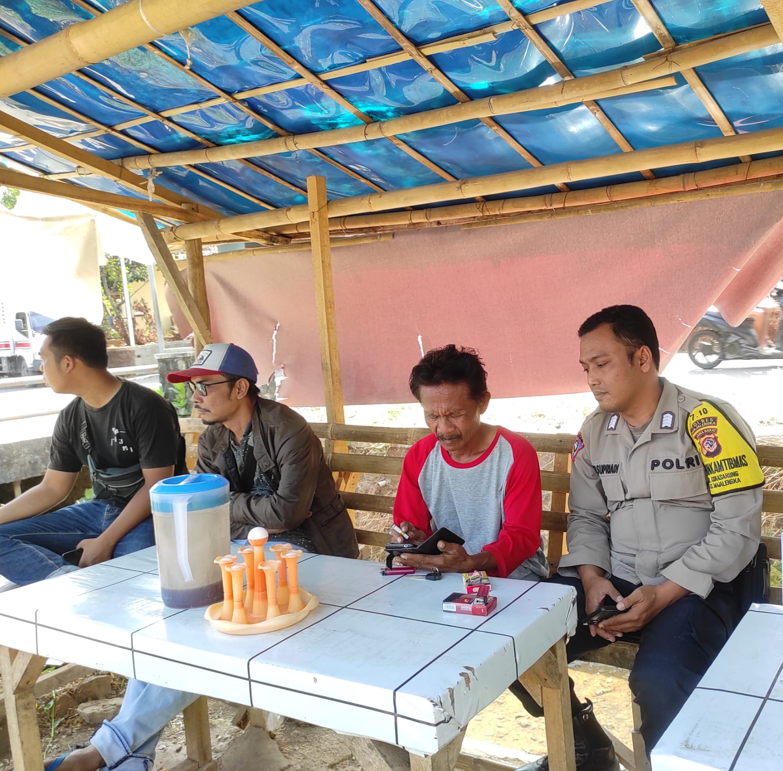 d5f88fca-5b71-49fd-bfb0-6053ac8a0683