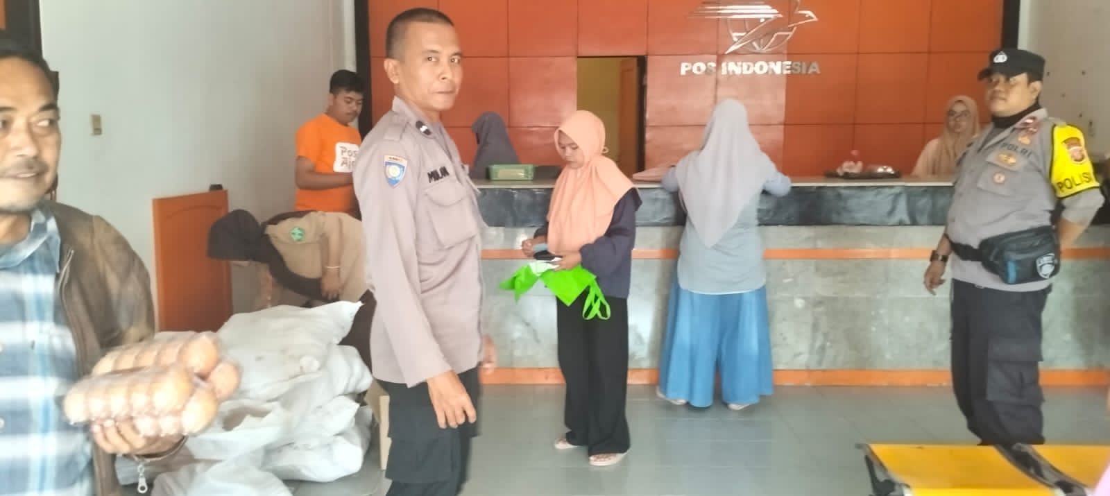 ebf8027f-9b2d-4e49-8057-5c621c21295a