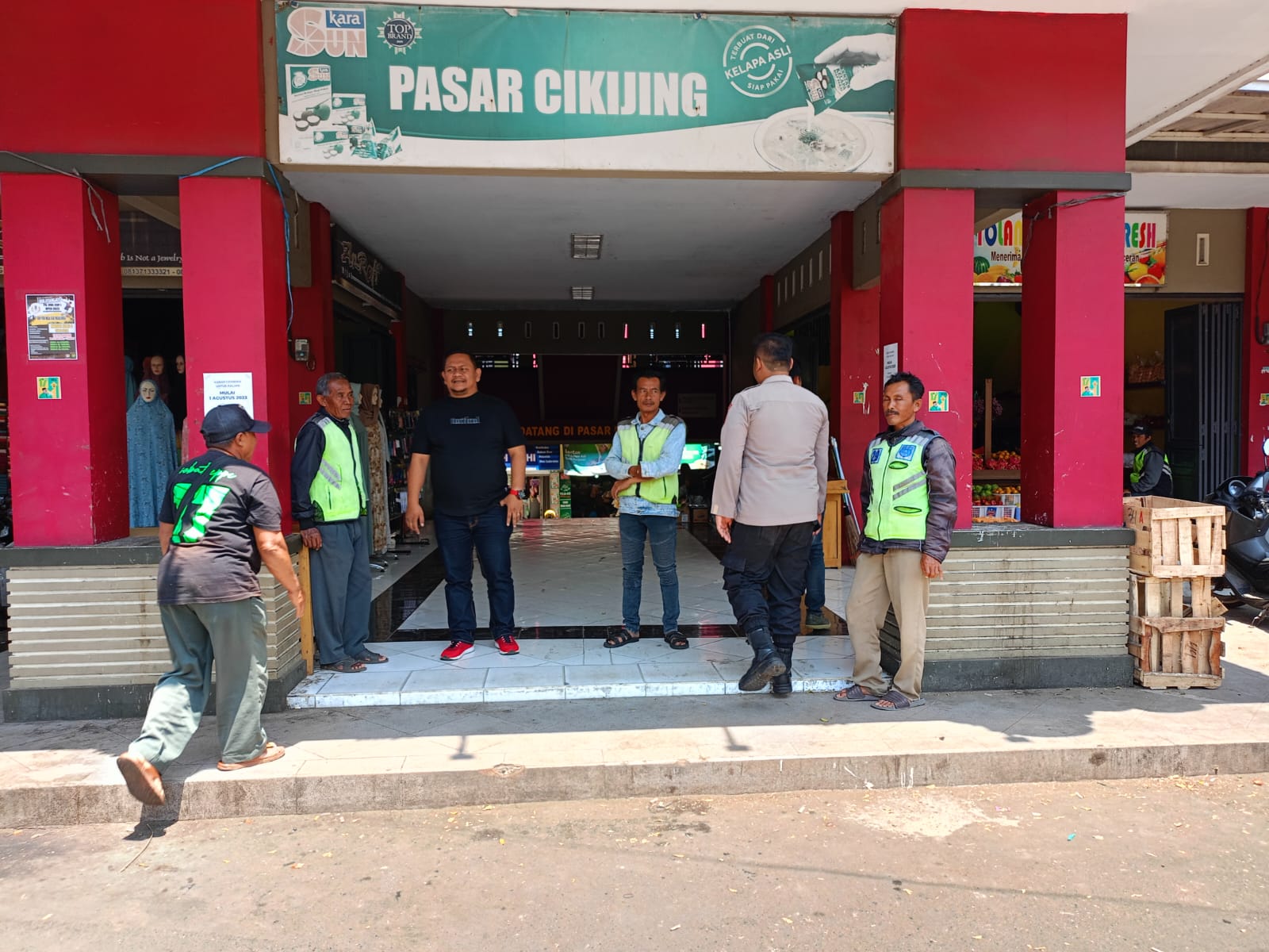 f0b514df-0105-4871-b5be-2d779556c6ca