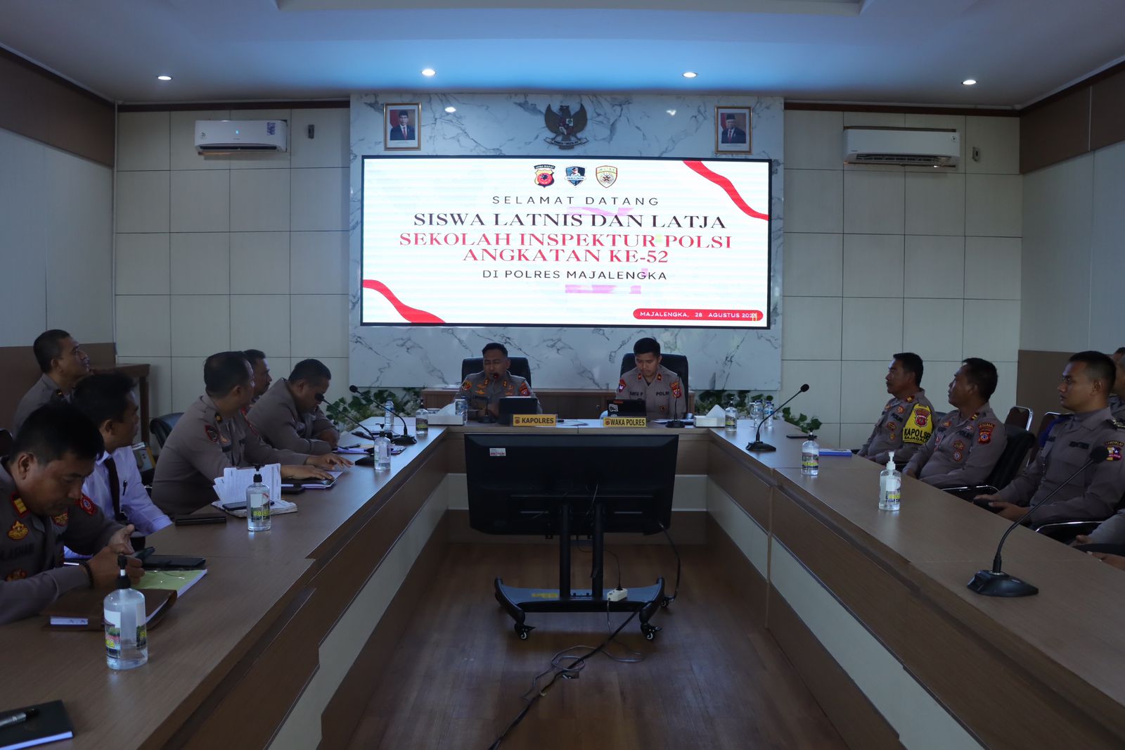 f1712b92-3a0f-4783-9542-3cb0c0cc0ff1