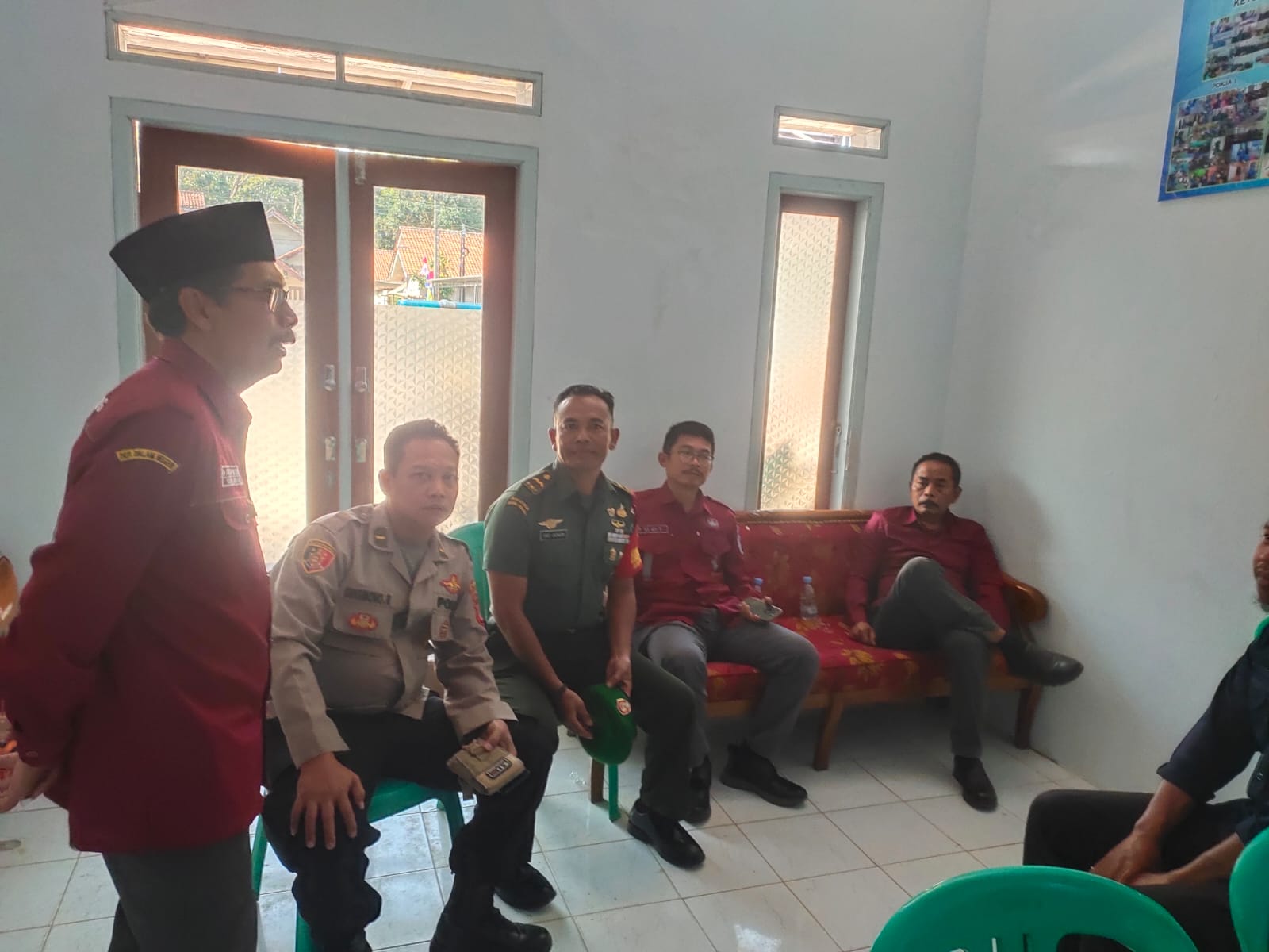 ffbadcd8-7866-4d11-ad60-33f6f124914d