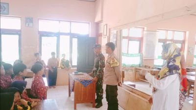 Sinergitas TNI-Polri Dalam Rangka Tugas Bersama: Bhabinkamtibmas dan Babinsa Sampaikan Imbauan Kamtibmas
