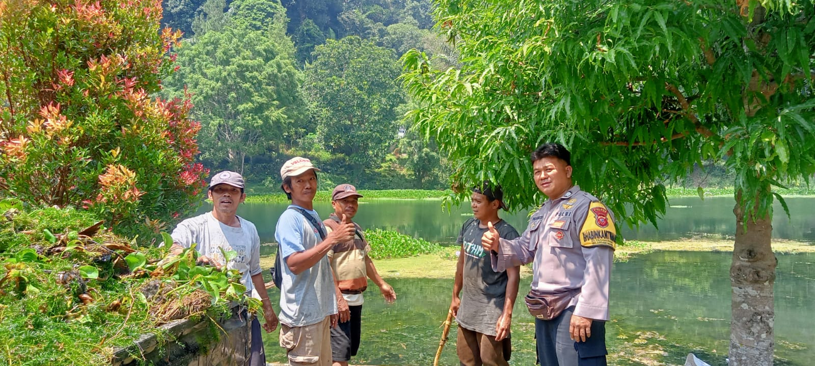 3463d7b5-35a1-4fcc-87b7-ffdf415d3599