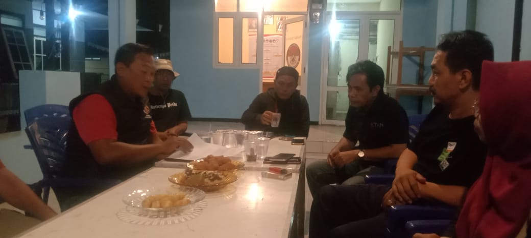 3bfd2293-525c-40d5-b403-de813dfc2e76