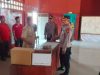 Polsek Lohbener Berikan Bantuan Buku Bacaan untuk Warga Desa Kiajaran Wetan, Indramayu
