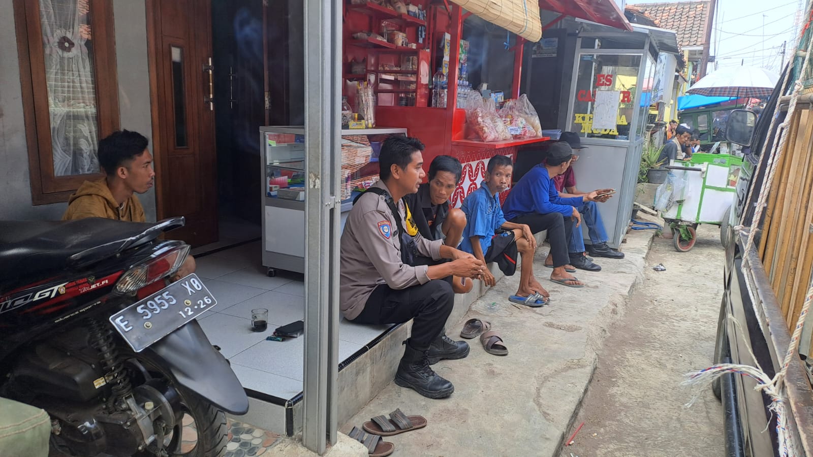 a83a0dff-6b6e-49de-b3f1-ff3ea2eddfe4