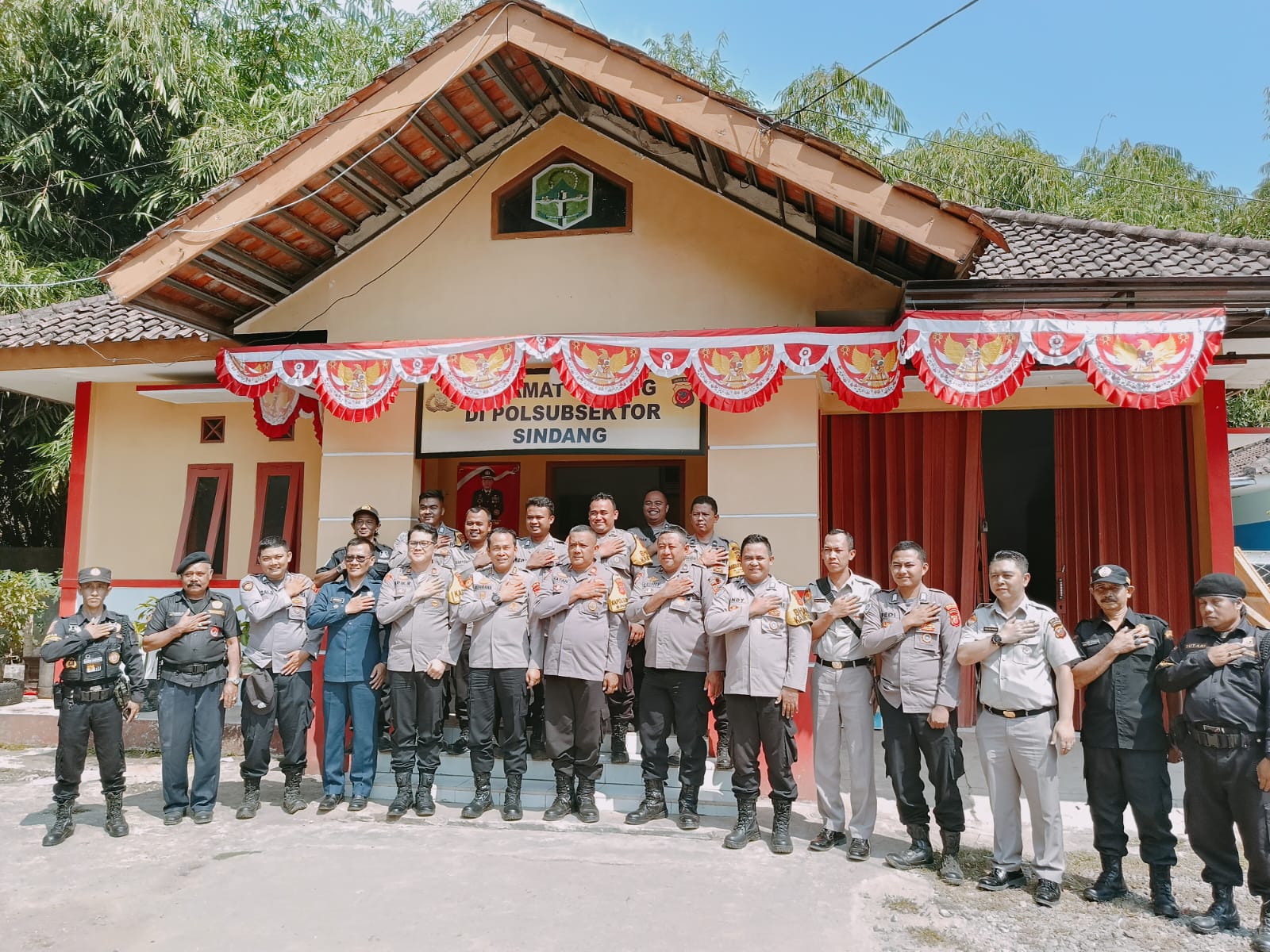 b5d832e2-a3a2-4076-ab94-00e2ff885297