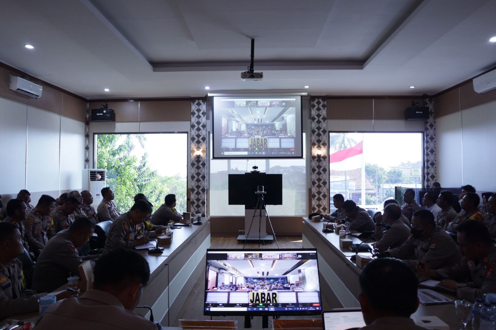 c2ff8be1-4315-4b4f-91f2-a6104aa97c78