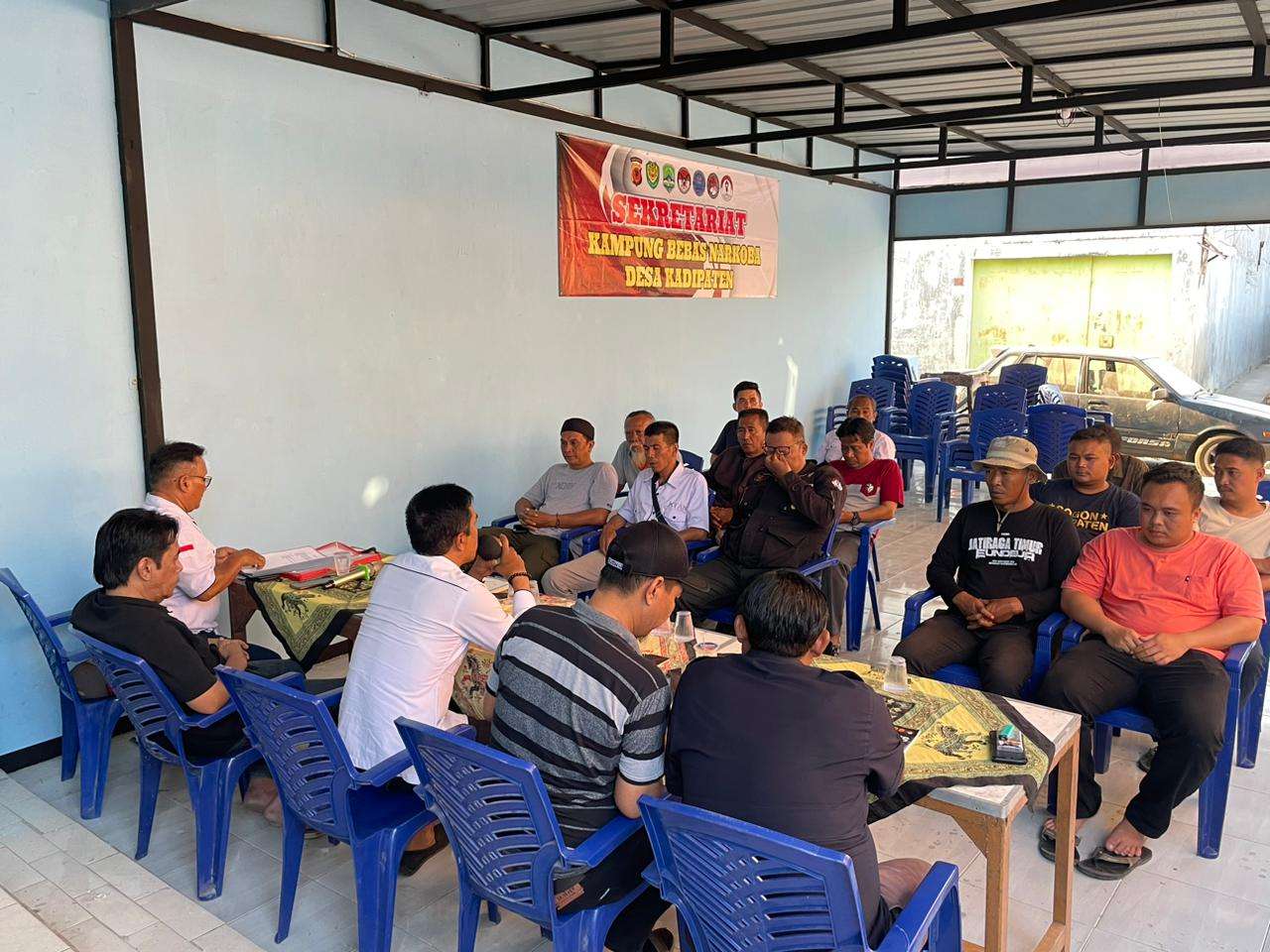 cdeaa2b1-a8e7-4653-8b2f-43012ebe8f1f