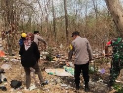 e6eb127f-e00e-4f45-8fc8-36a7d903ddb0