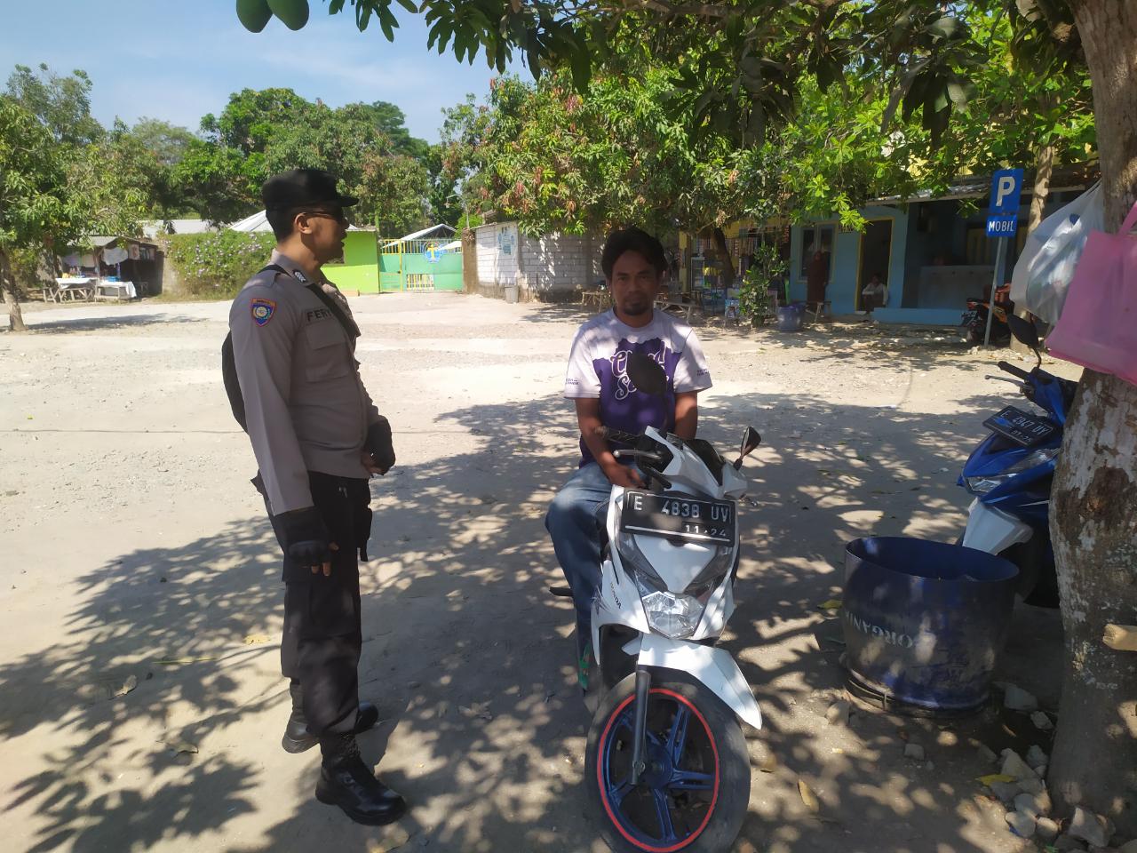 eee66762-5793-4447-ad4a-245bbda228ba