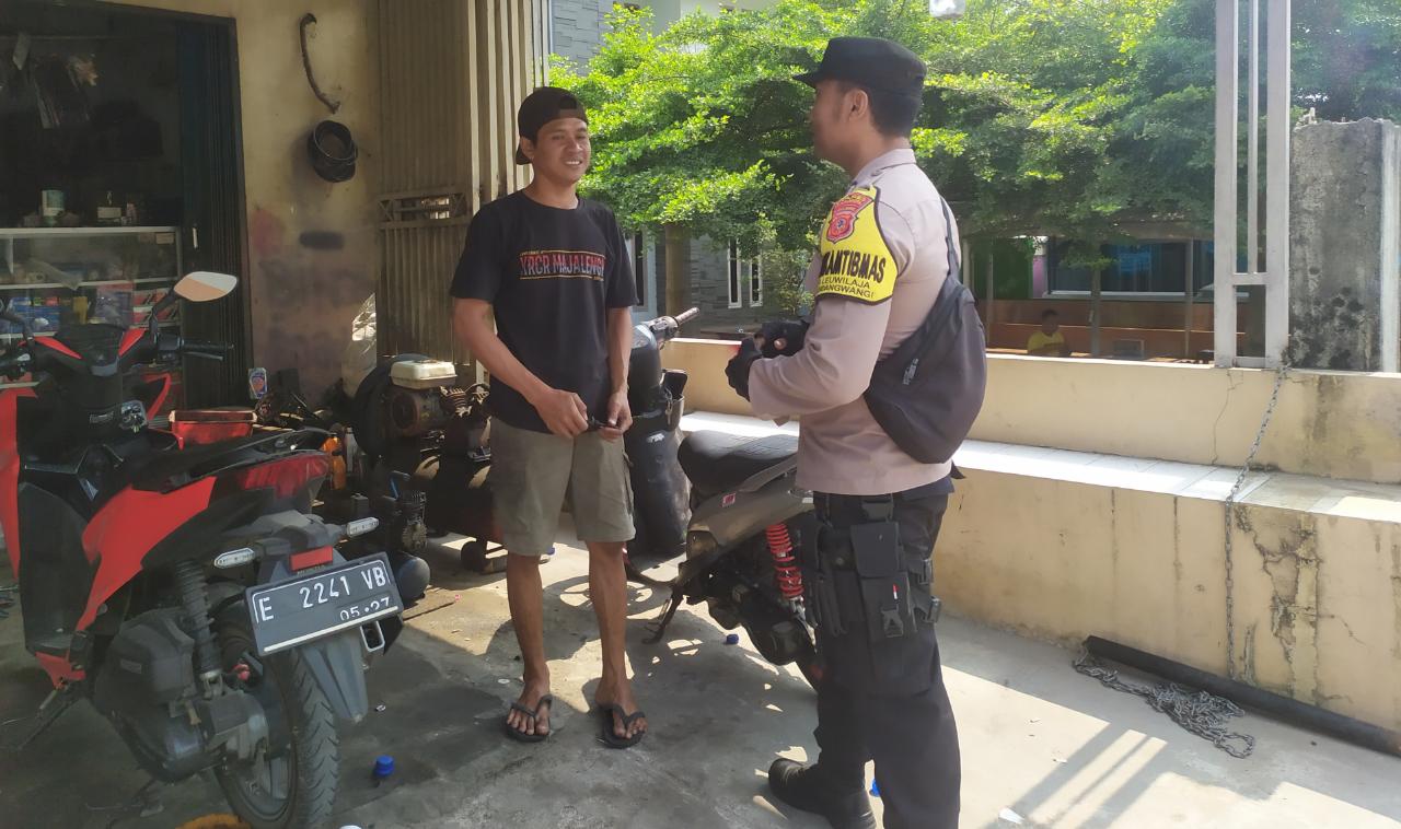 fde9cbef-1faa-4a24-aa85-ccd804d75bbc