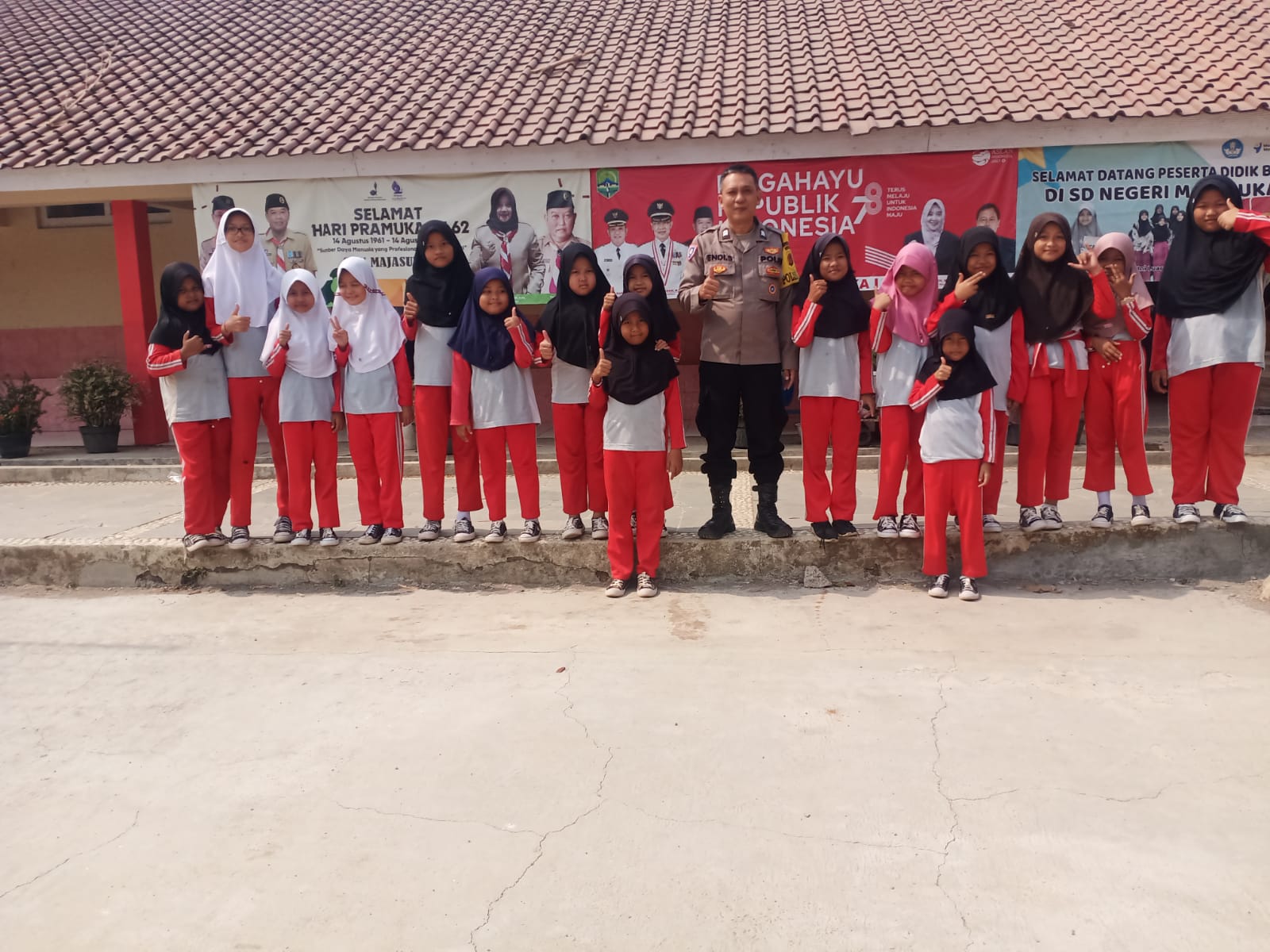 4ca748ef-bc90-49a5-940e-ad4eb4d5fa0f