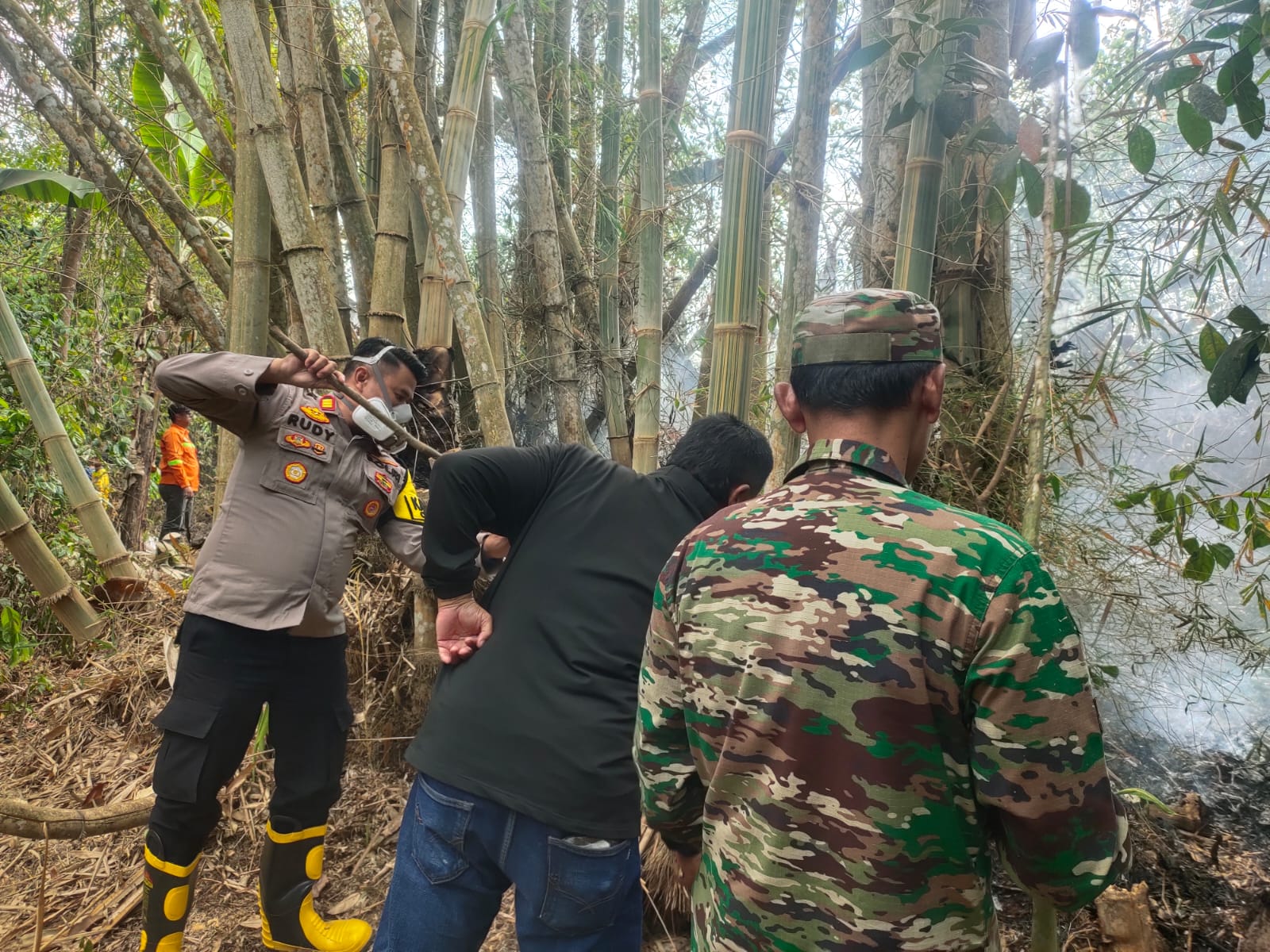 62ebea6e-c361-4f7e-ac4a-e759a196110c