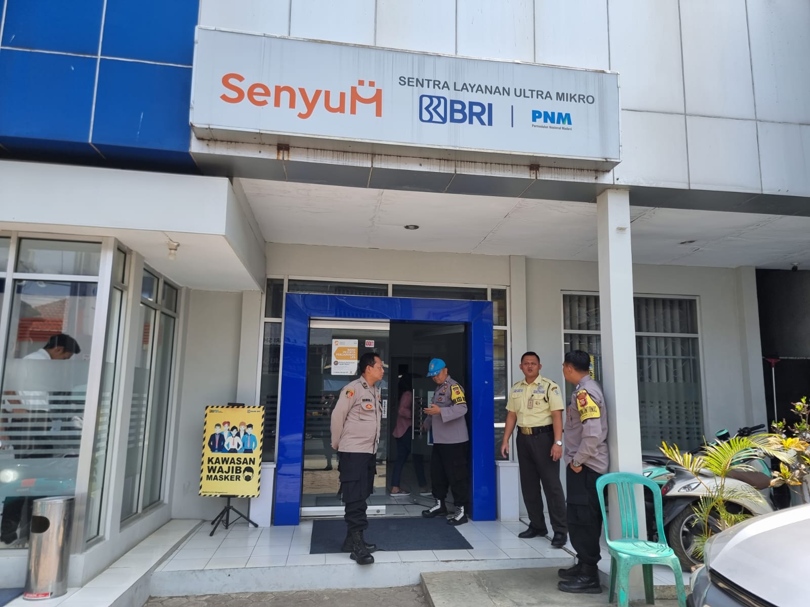 69a43ec7-3f28-4657-bec6-870b11c38d4d