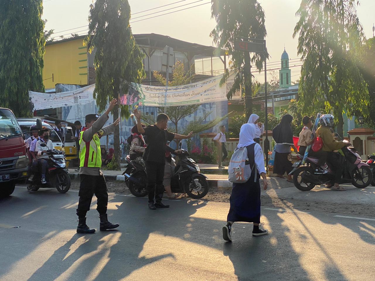 8cc3a297-dd36-46de-b04a-21a84b7090f9