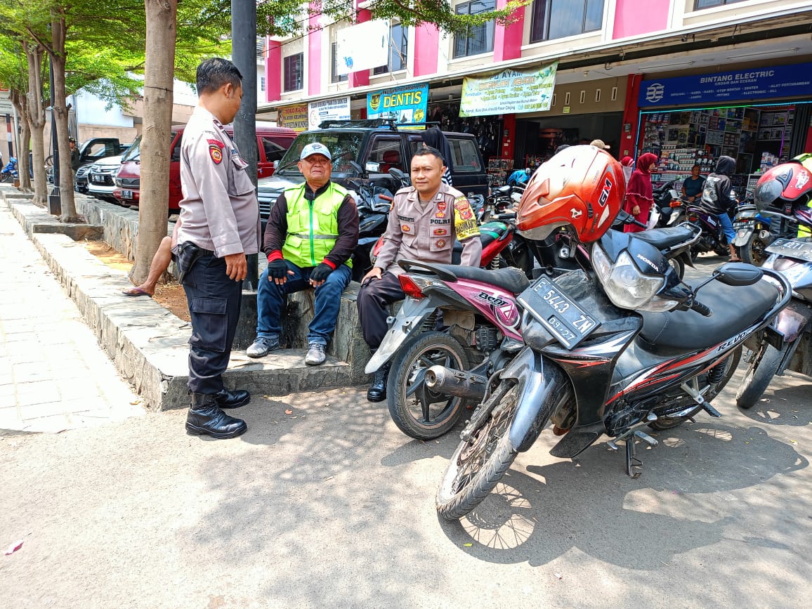 c28c216d-ab27-47d5-b254-0d82d7d4af00