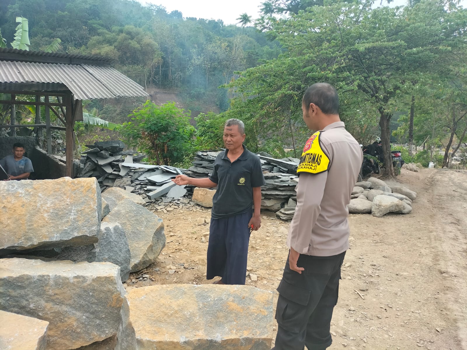 5557b650-b2d1-4019-b820-1c36c26cde61