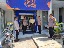 ab2ff4bf-3200-476c-af7d-9c4bb0c870f3