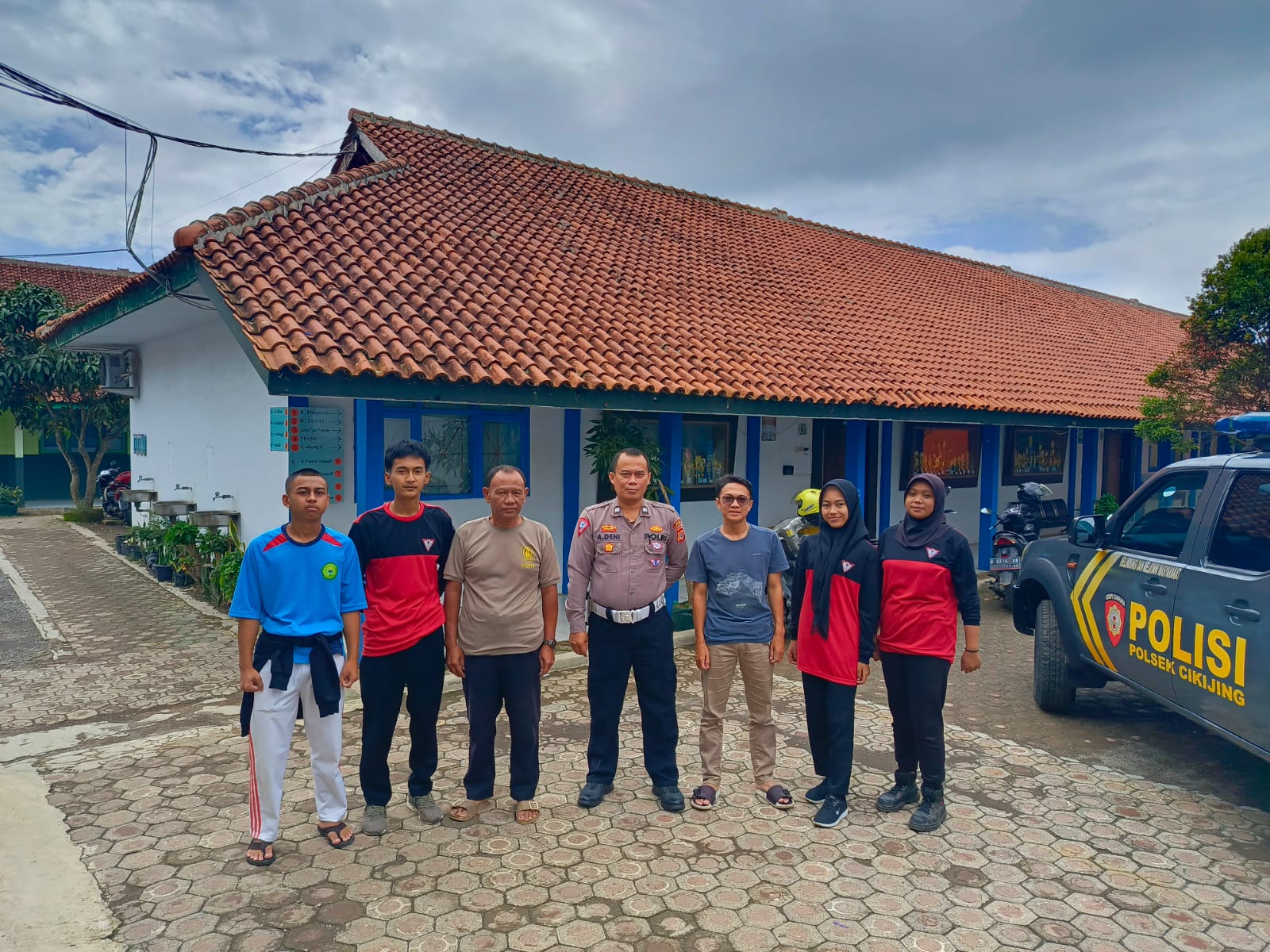 a655da74-a095-41f9-aee7-2c3b87b4965e