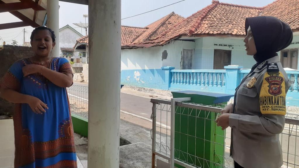 dfc9e566-a042-4ba6-9dff-9d177162f65f