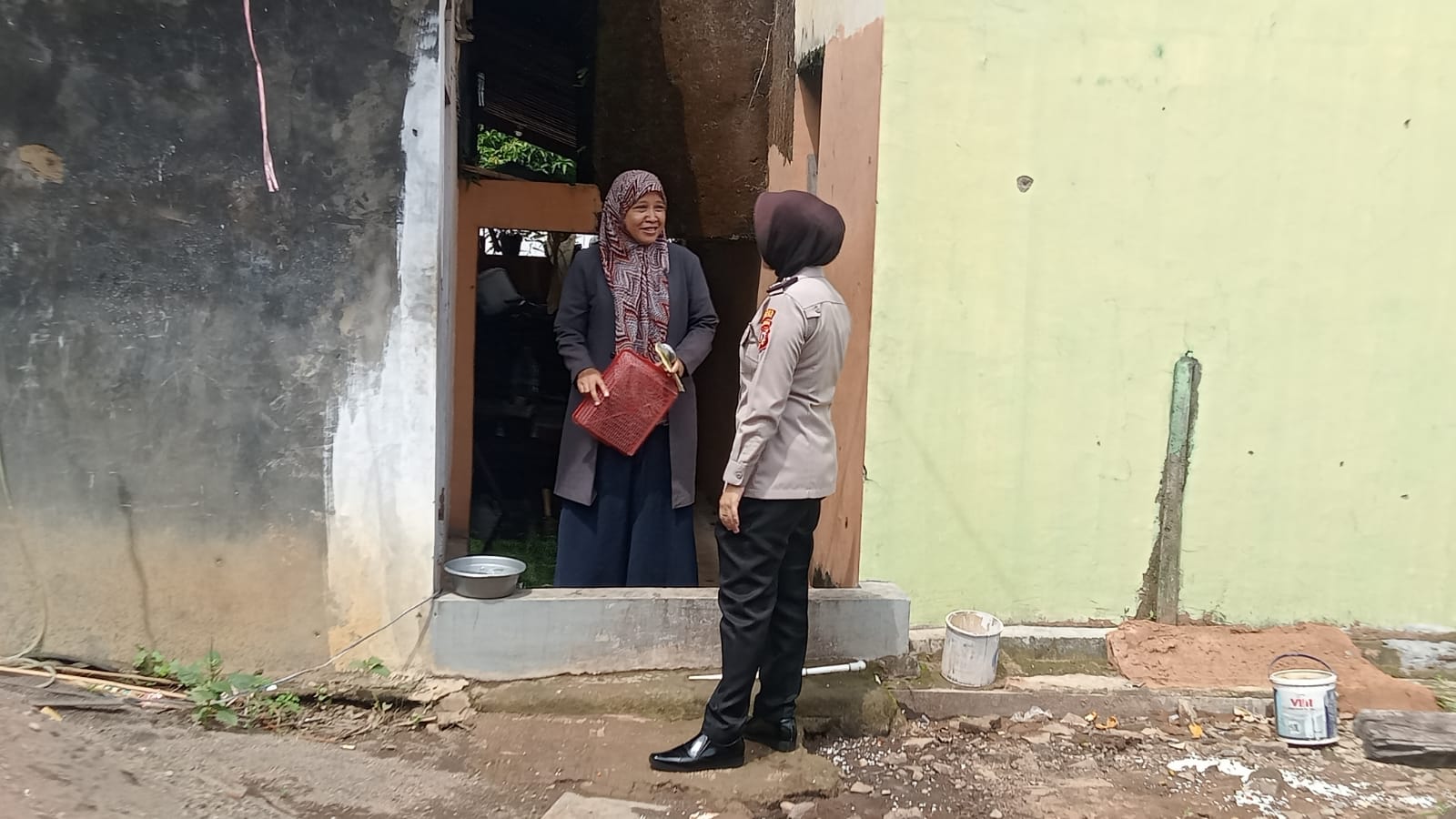 cb929ffa-eccb-4e2c-a2ff-7c11370311b8