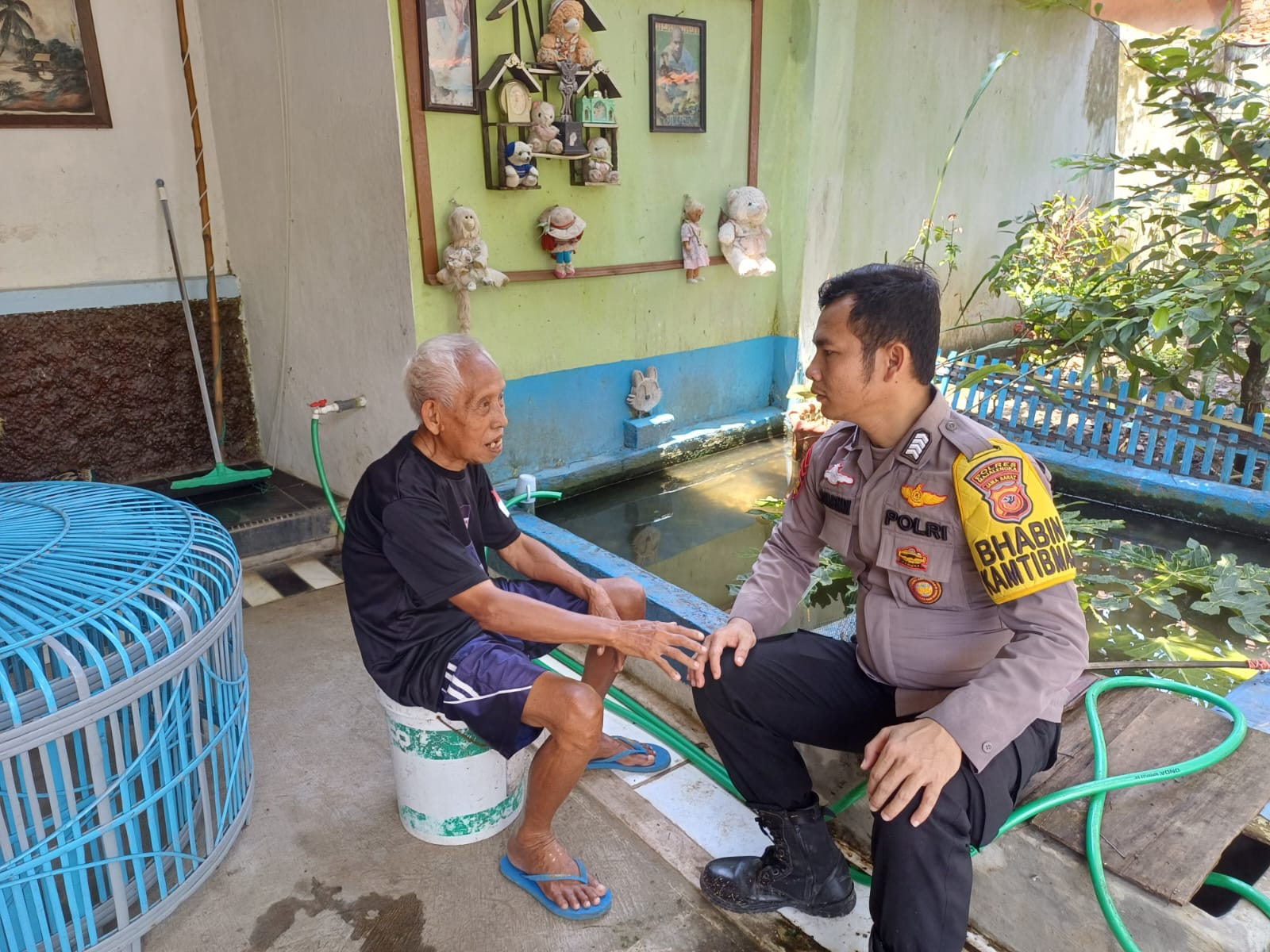 7e422b04-fae6-4c01-ba09-339c56e4419c