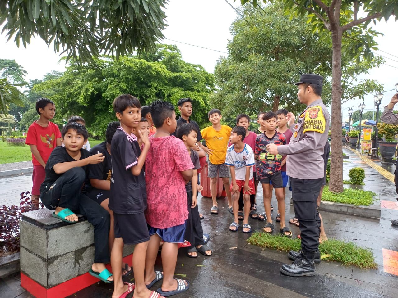 7f3404e8-b1b4-45b2-ba09-07d531c458f8