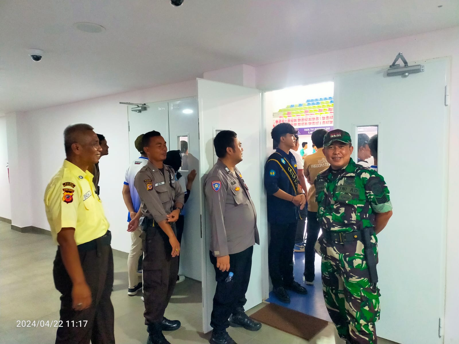 0817d74b-a1dc-49c7-ac53-43bb3b23f710