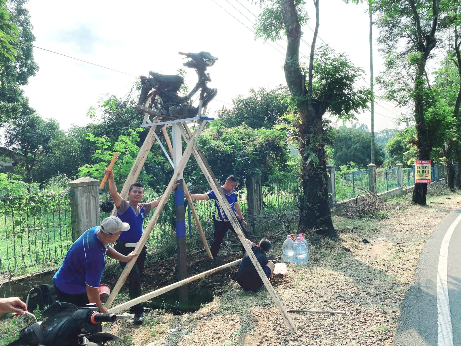 f82cbdb5-4e77-455b-82de-d126362d2c2a