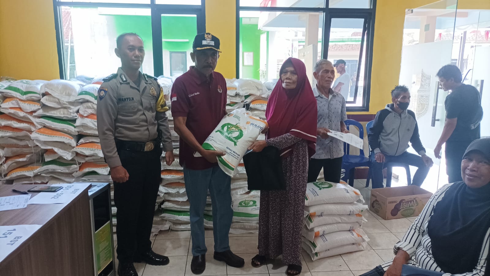 32cb1053-2331-4c0e-8a1f-7880a264d0af