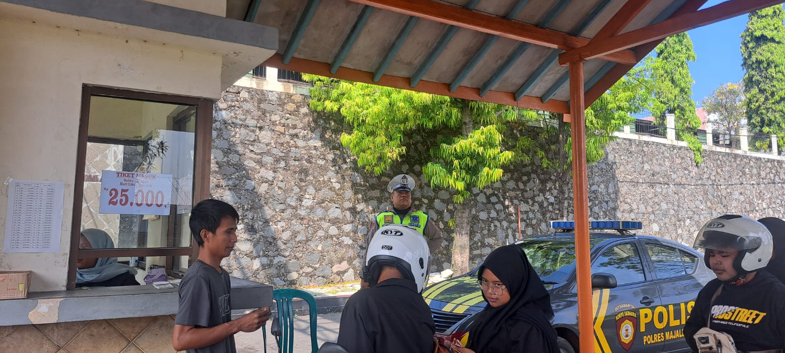 3e635d46-de16-44d2-af6c-112599fba01b