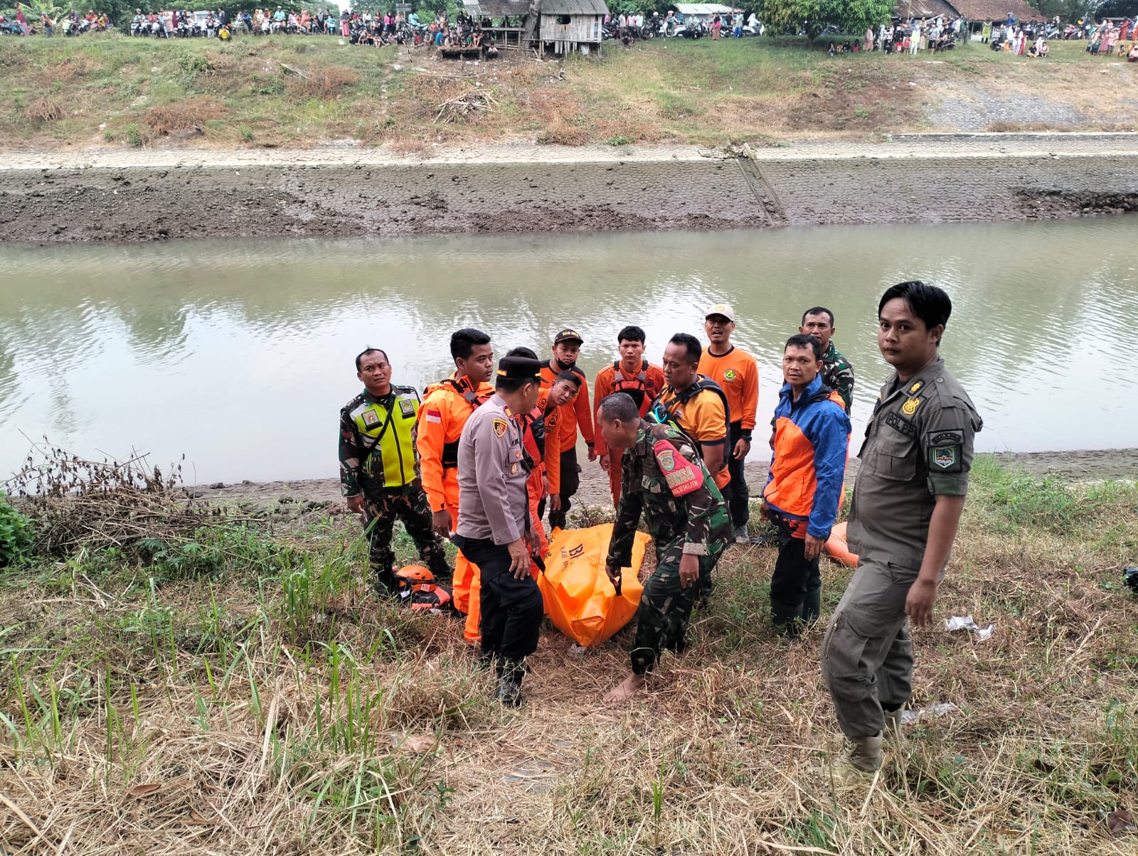 bbcf8856-4997-4331-a2d1-b52c3c317ed4