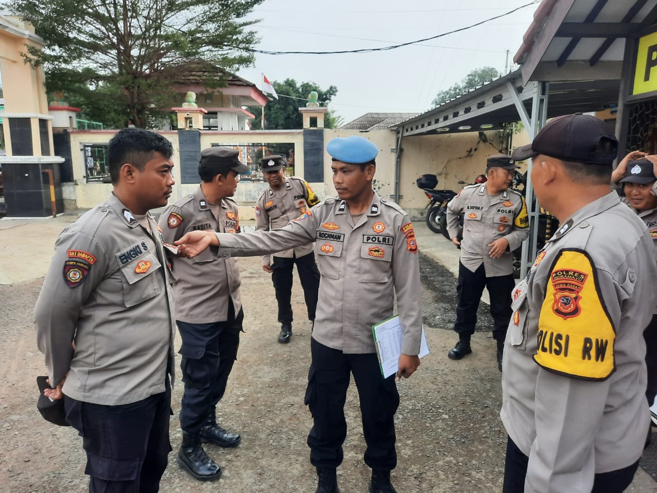 c4809d2c-6c5d-49e8-9900-1be249f6c94a