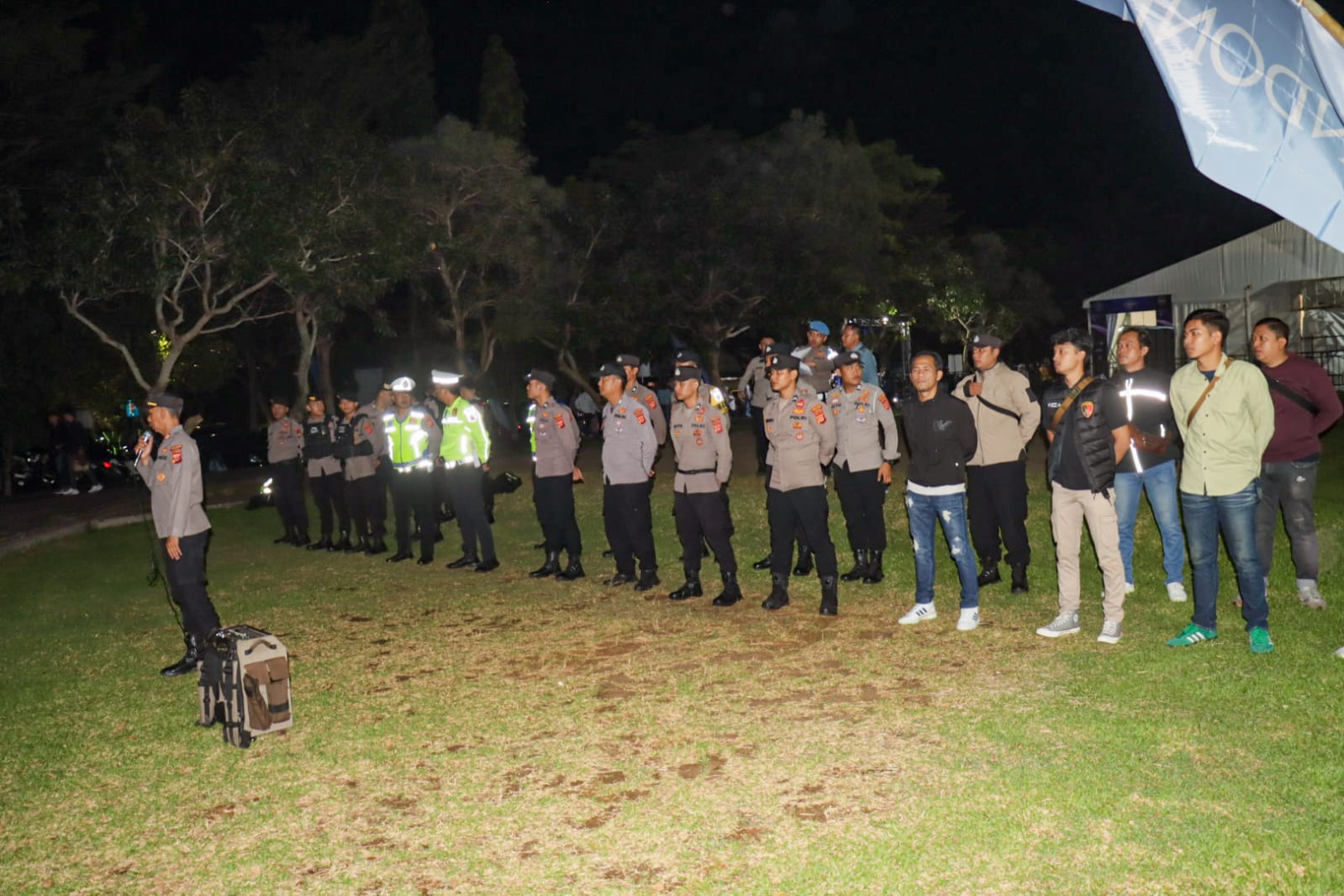 fd4507b8-76e3-42f7-a75e-5d0a41c5e47d