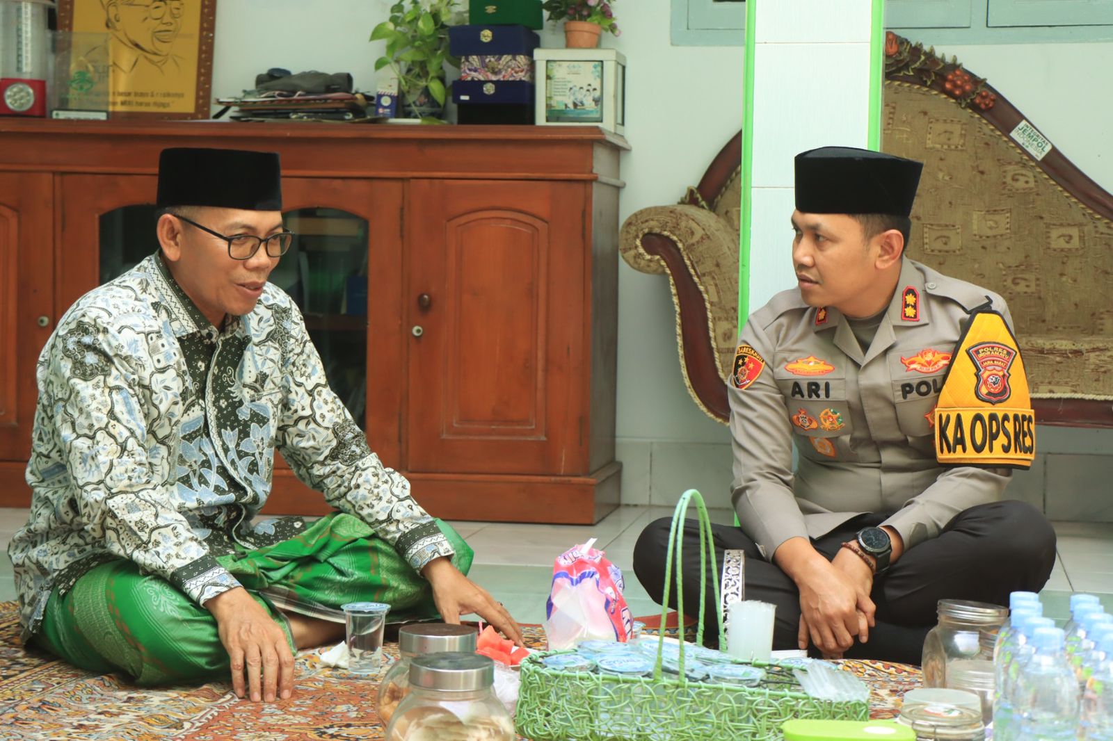 31d3de3f-c6bb-4d63-b844-c6b86aafa1a9