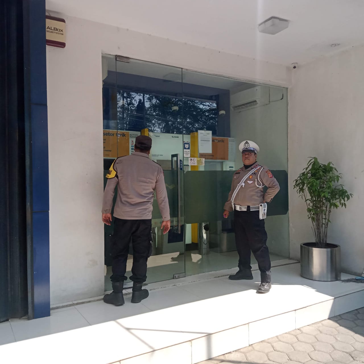 1071792e-3668-4610-9695-3d49006d30be